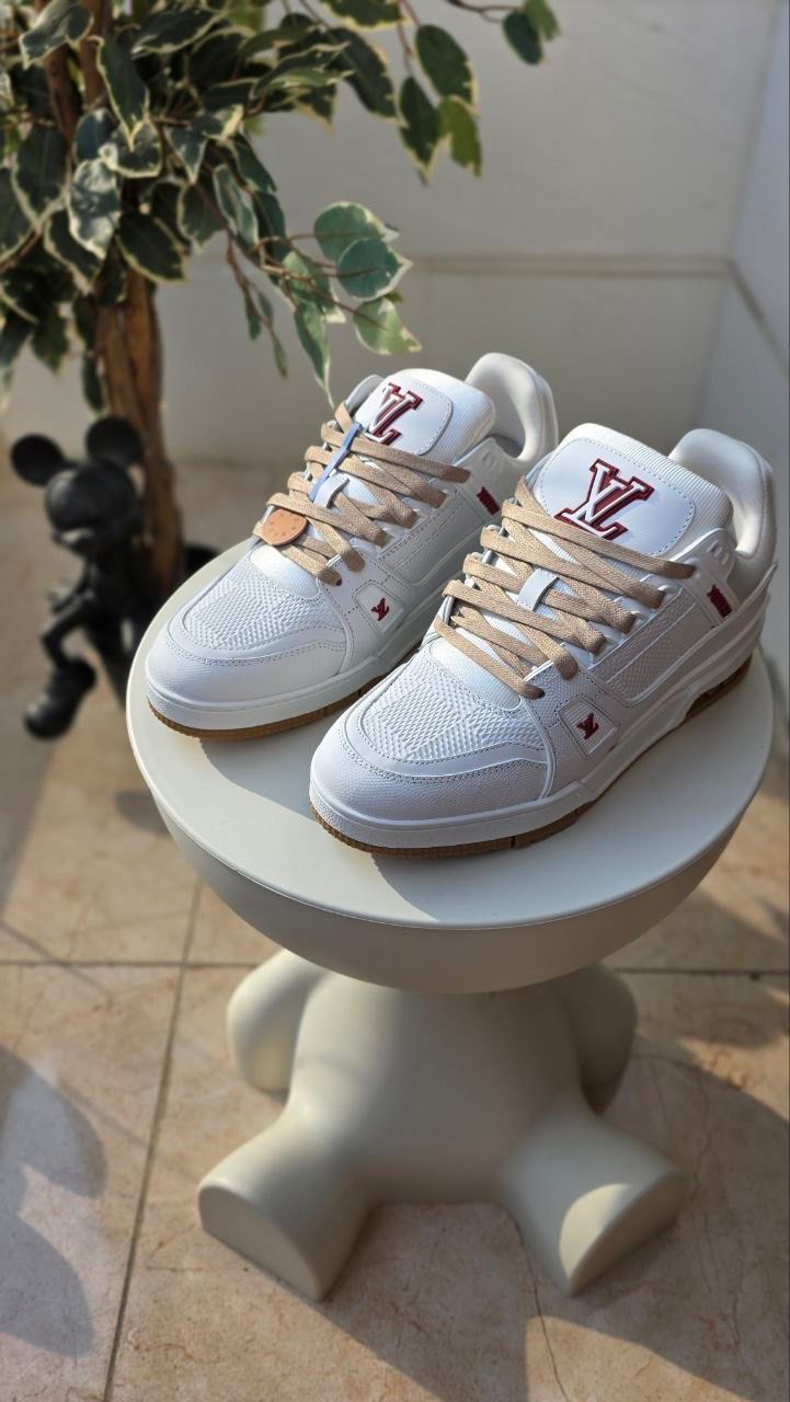 Louis Vuitton White Classic Sneakers
