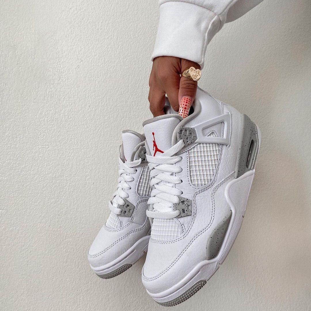 Air Jordan 4 Retro ‘White Oreo’