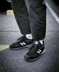 New Balance 990v5 Made in USA (Black with Silver)