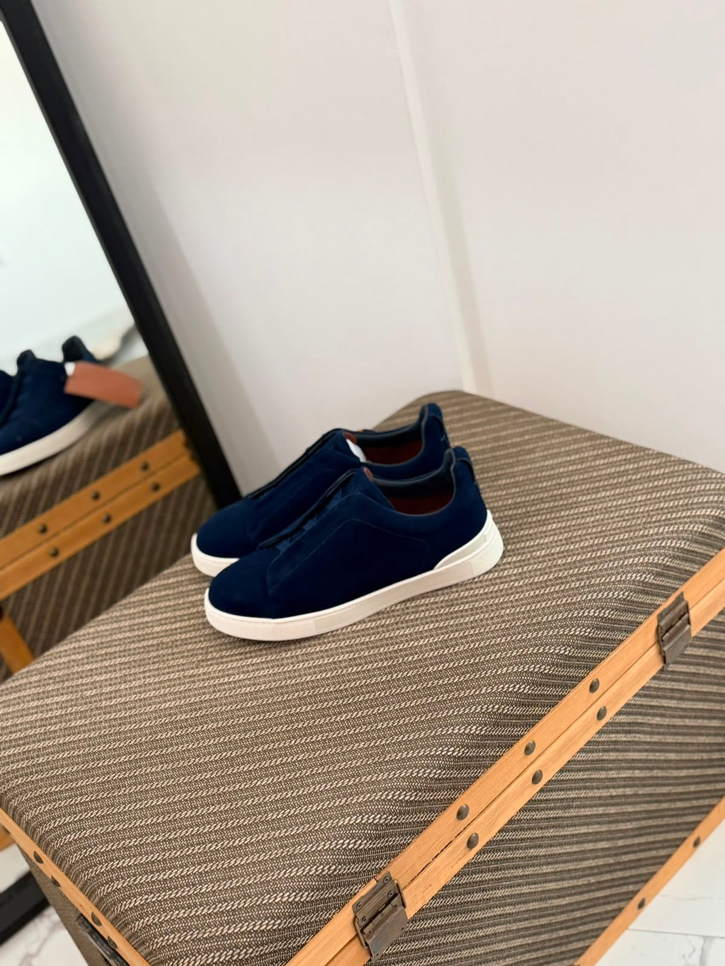ZEGNA Triple Stitch Low-Top Sneakers (Navy Blue Suede)