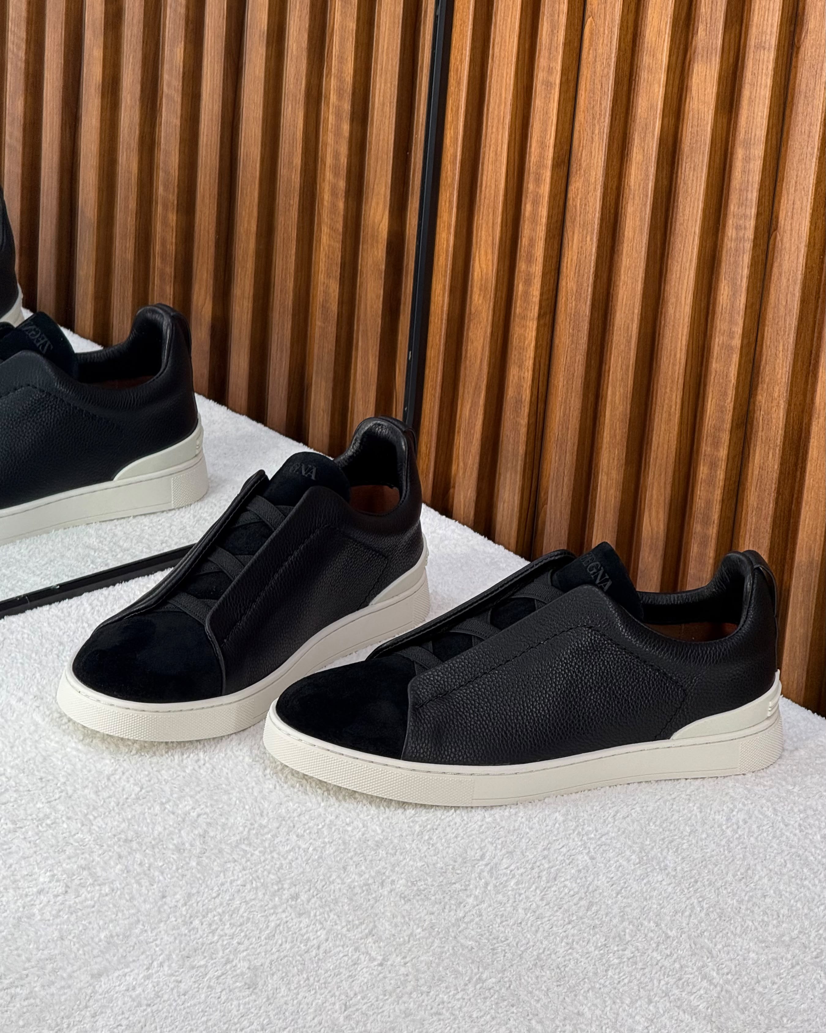 ZEGNA Triple Stitch Low-Top Sneakers (Black / Off-White)