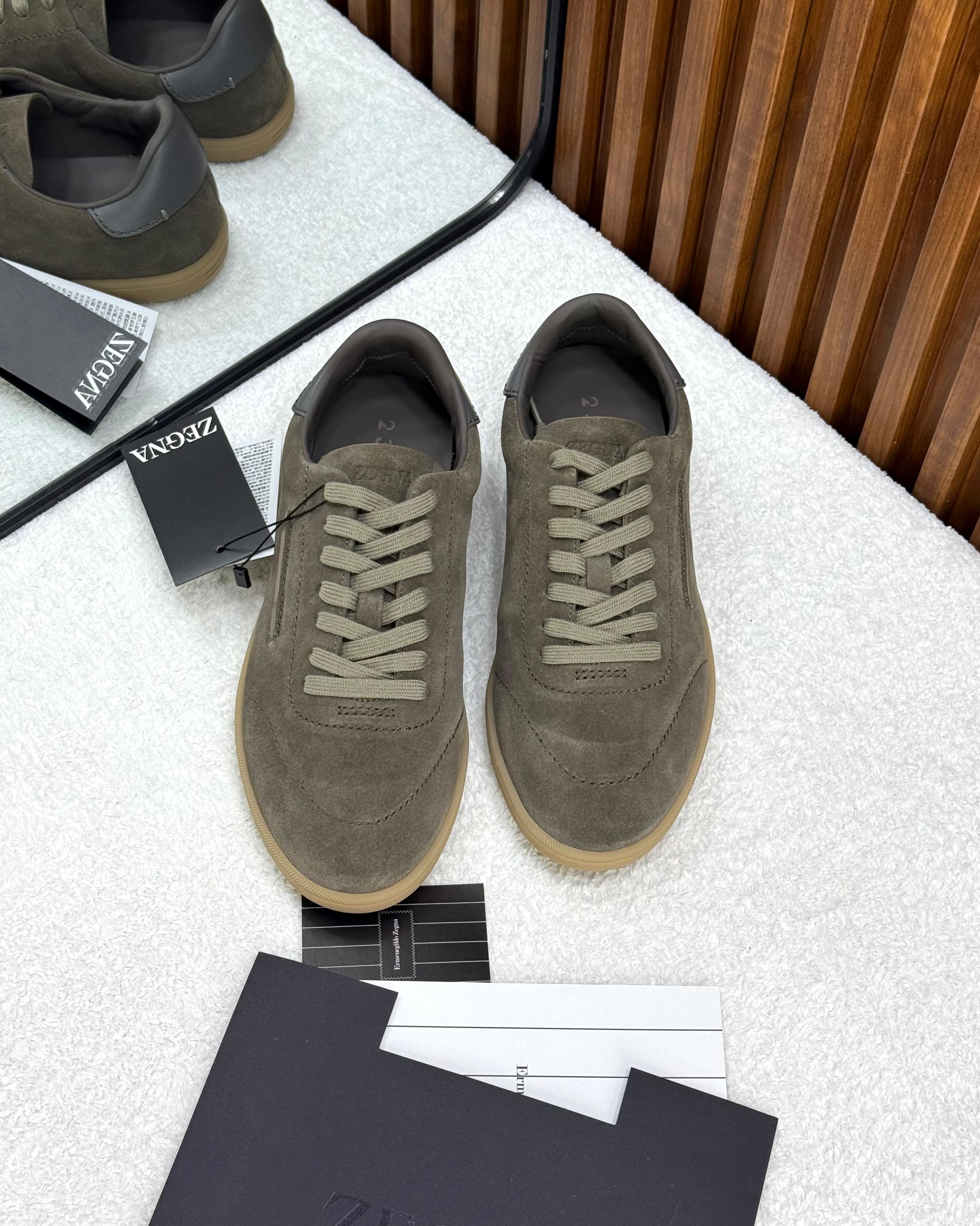 ZEGNA L’Asola Suede Sneakers (Grey)