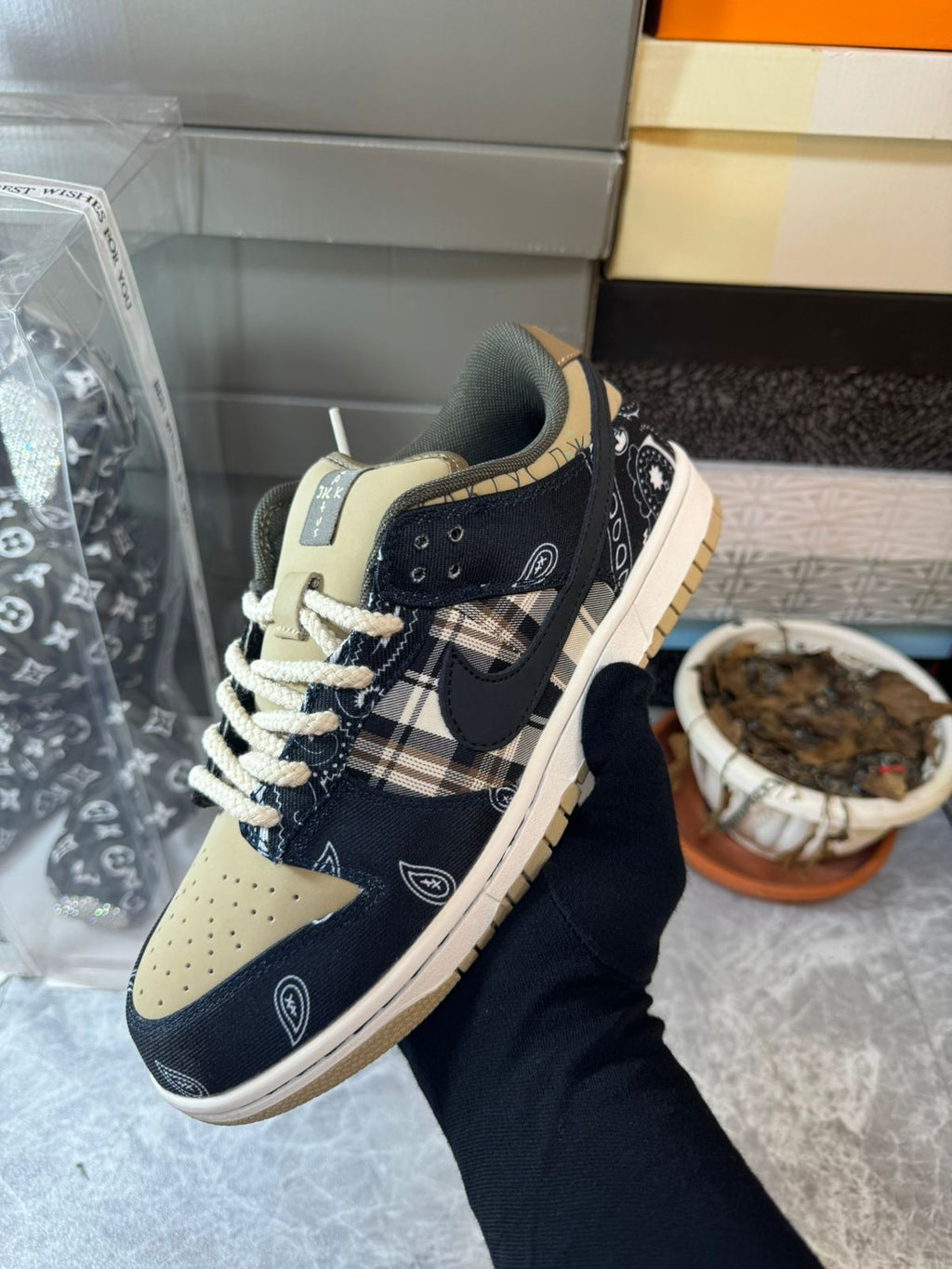 Nike SB Dunk Low (Travis Scott)