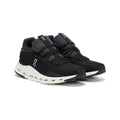 On Cloudnova (Black / White)