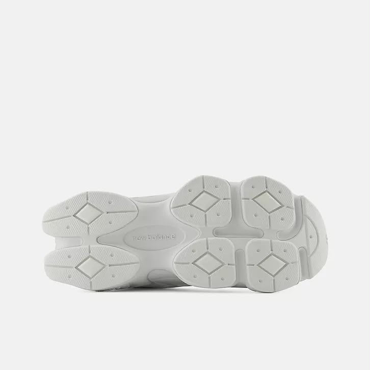 New Balance 9060 (Triple White / Sea Salt White)