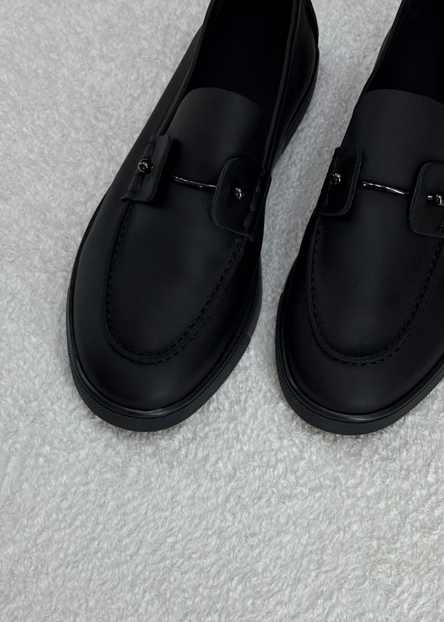 Christian Louboutin Chambelik Suede Slip-On Loafers (Black)