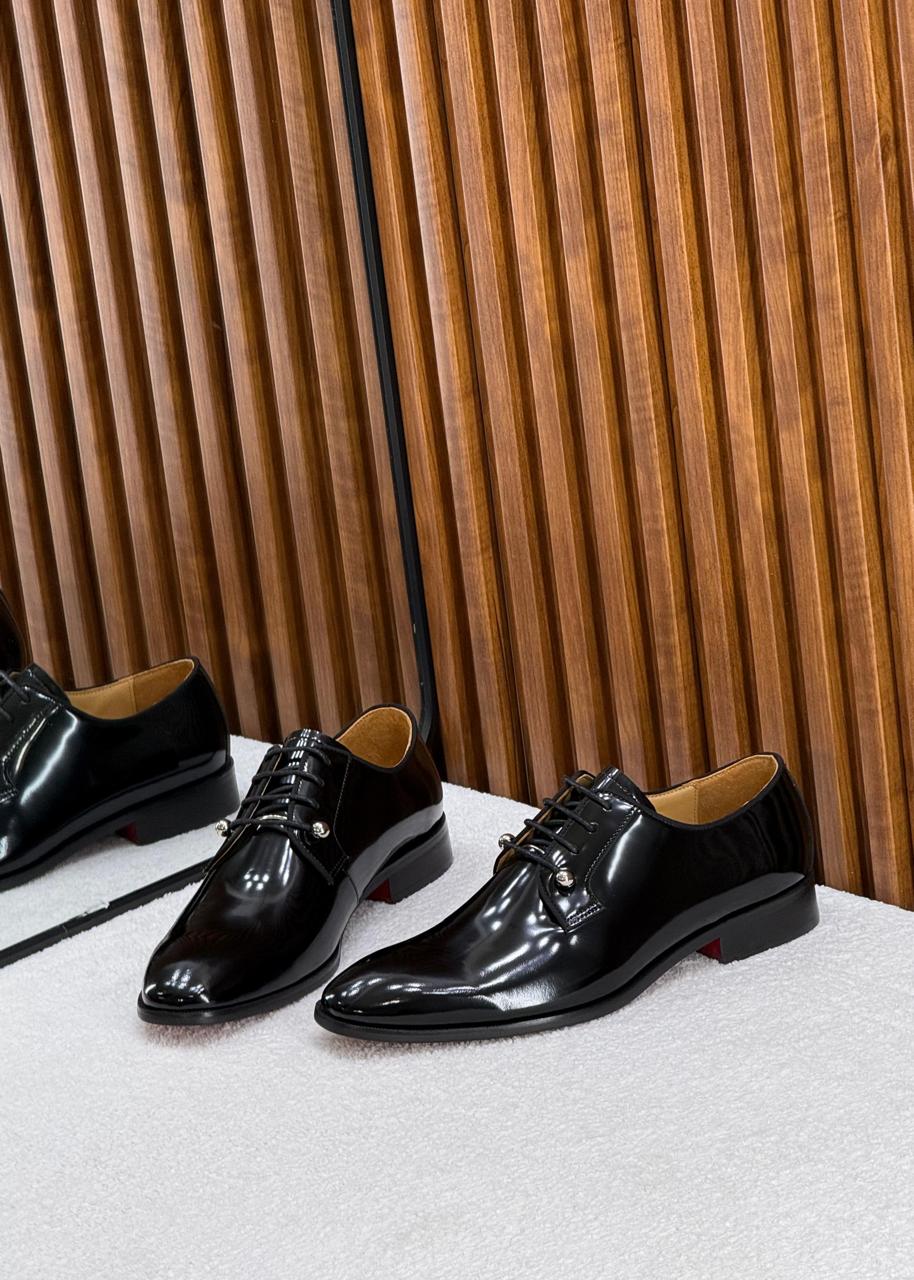 Christian Louboutin Chambeliss Patent Leather Derby Shoes (Black)