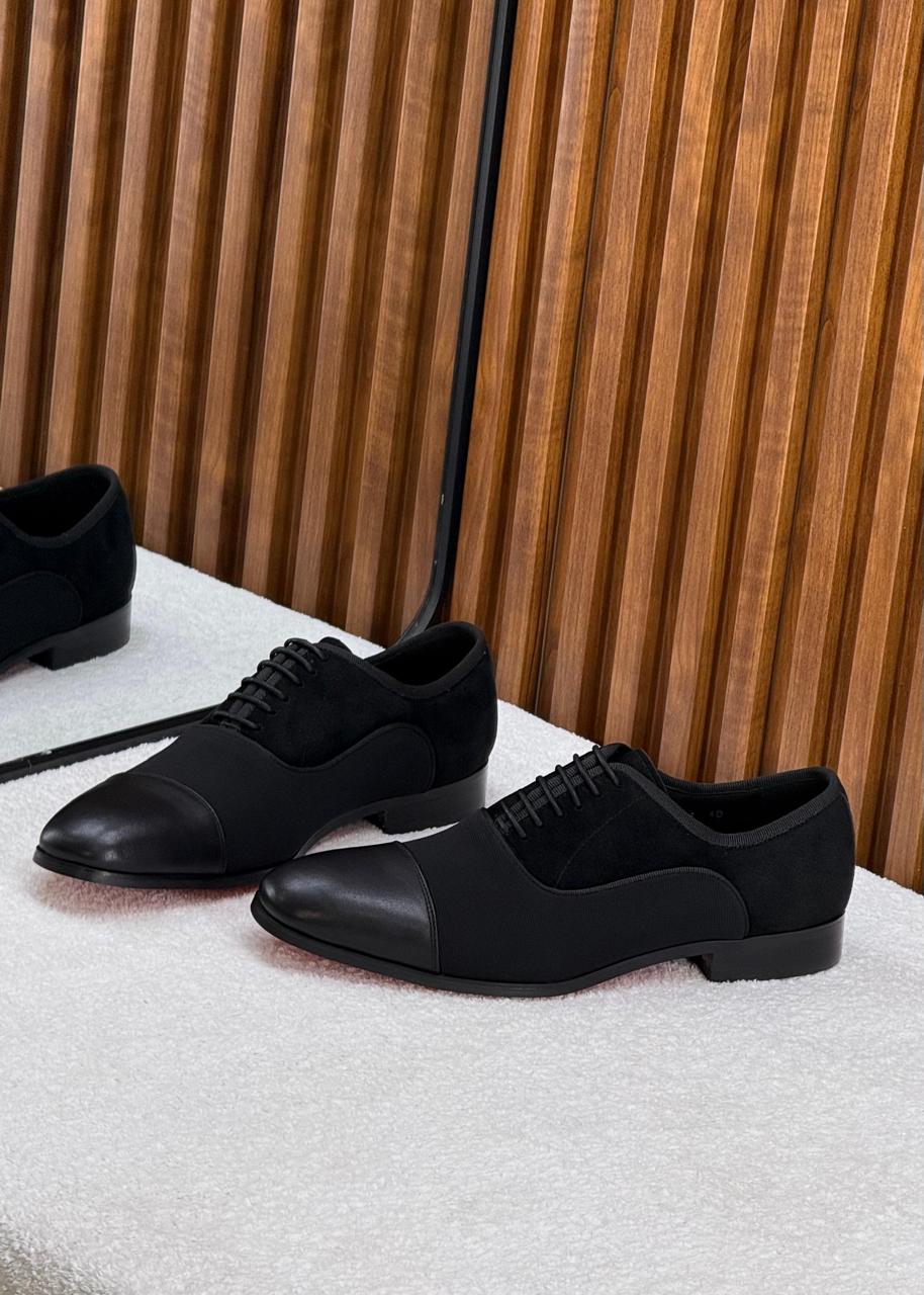 Christian Louboutin Greggo Mixed-Material Cap-Toe Oxfords (Black)