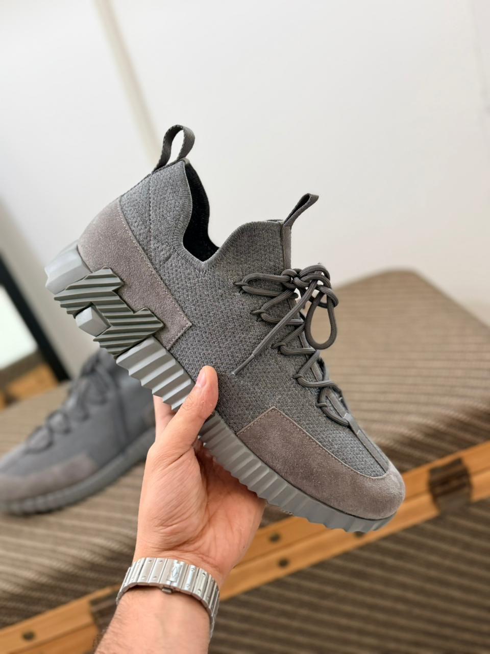 Hermès Freestyle Sneaker (Grey)