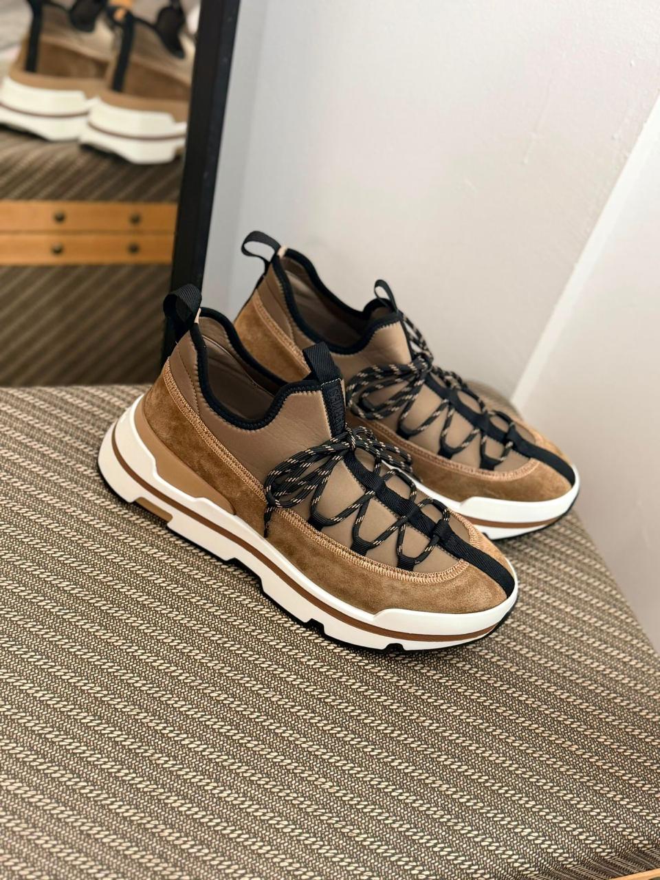 Hermès Freestyle Sneaker (Beige / Brown)