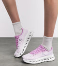 On Cloudtilt Running Shoe (Lilac / Purplish Pink / White)