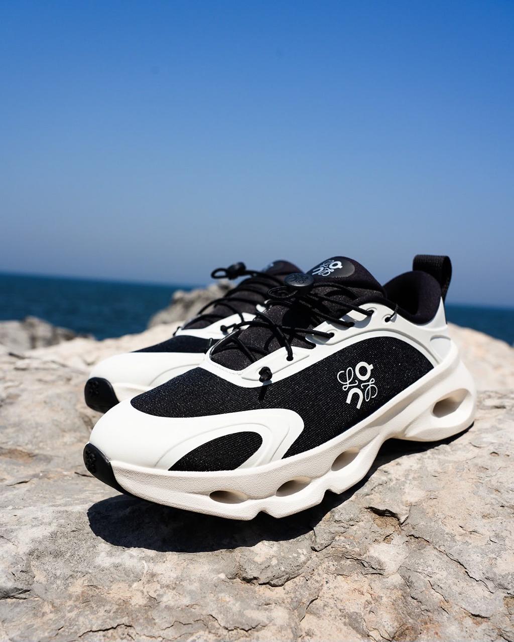 Loewe x On Cloudtilt Sneaker (Black / White)
