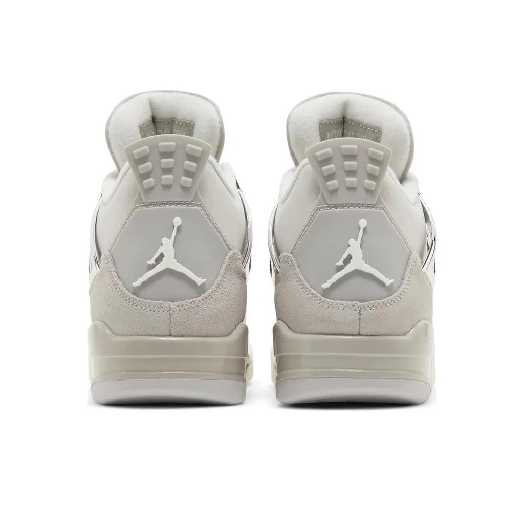 Jordan 4 Retro Frozen Moments