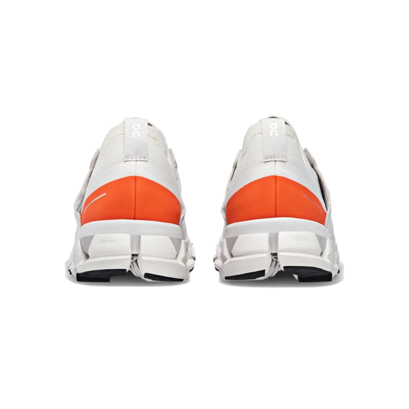 Cloudswift 3 ‘Ivory Flame’ On Running