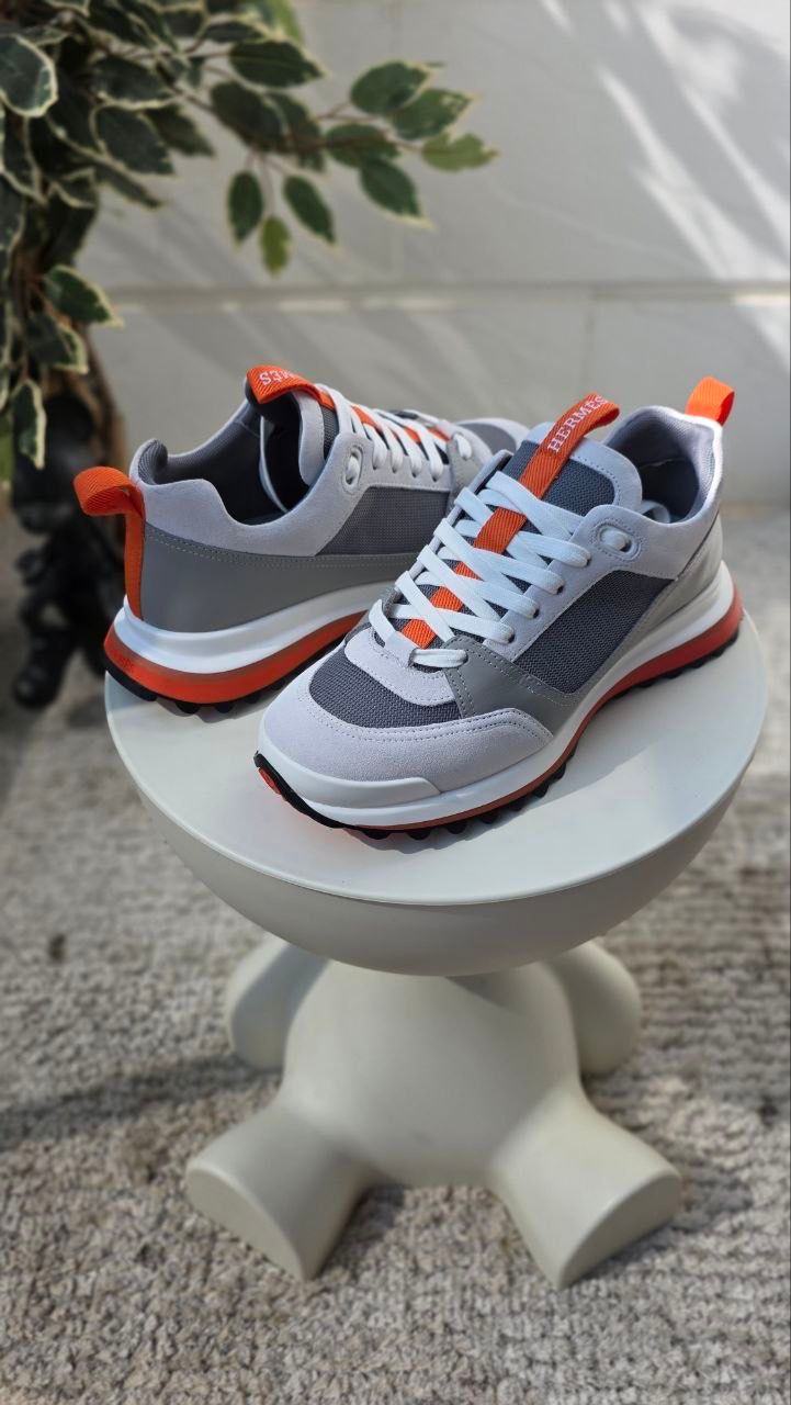 Hermès ‘Chaine d’Ancre’ Sneakers